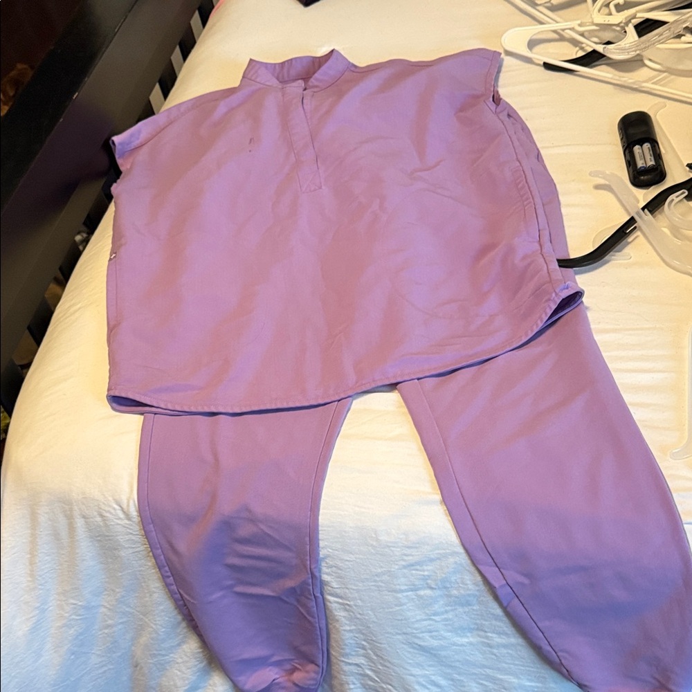 Figs Lavender Top